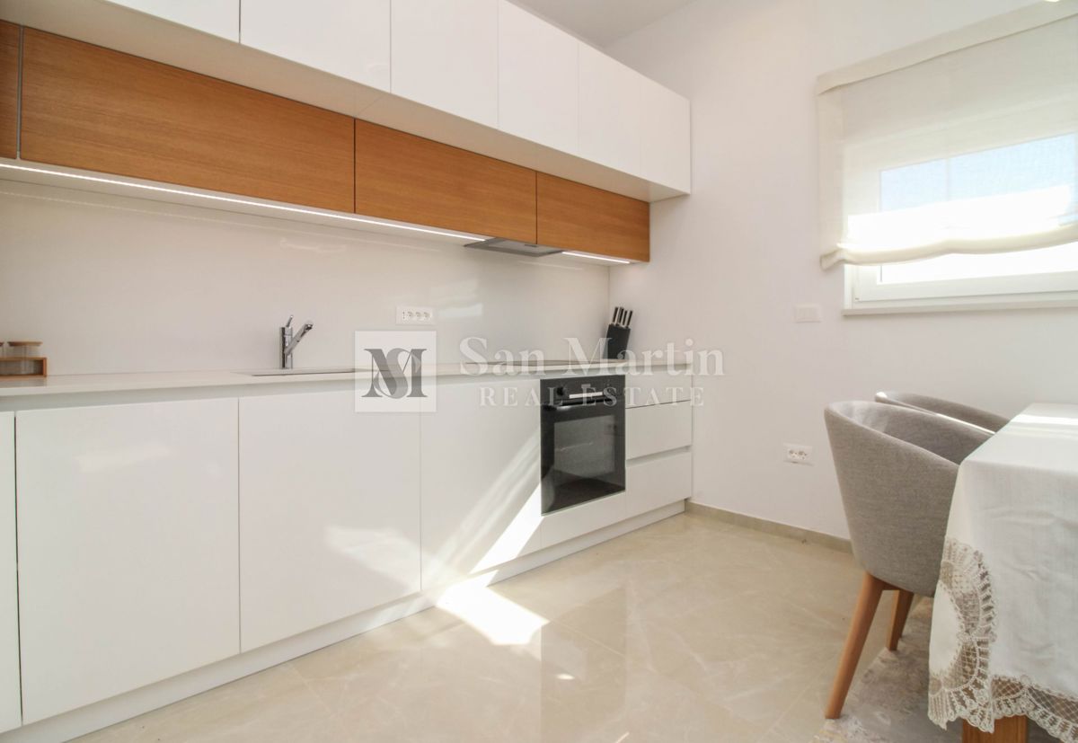 POREČ - NOVO MODERNO STANOVANJE - ISKANA LOKACIJA