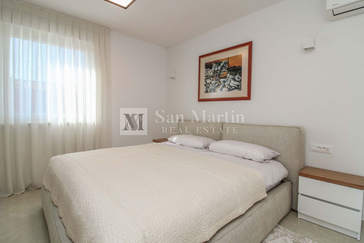 POREČ - NOVO MODERNO STANOVANJE - ISKANA LOKACIJA