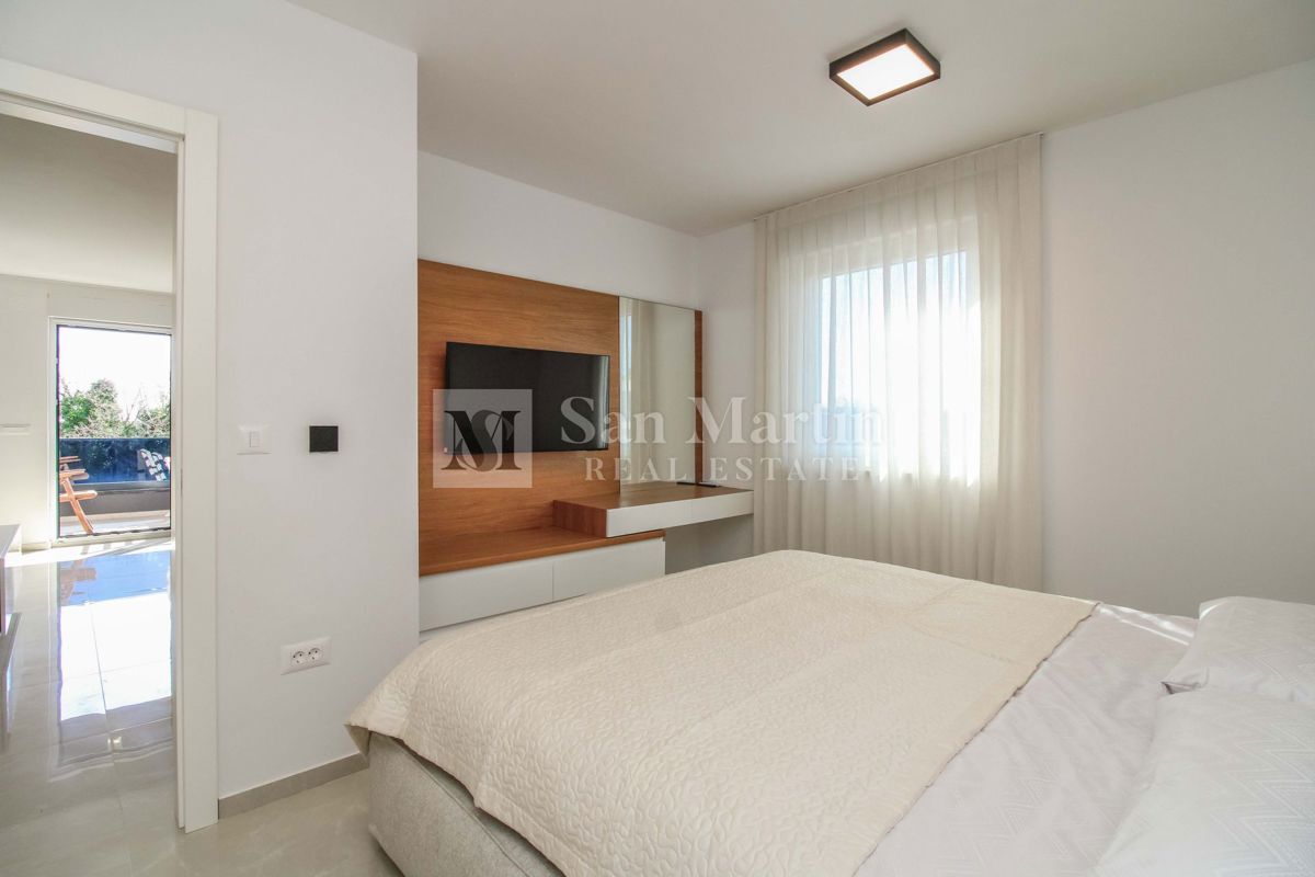 POREČ - NOVO MODERNO STANOVANJE - ISKANA LOKACIJA