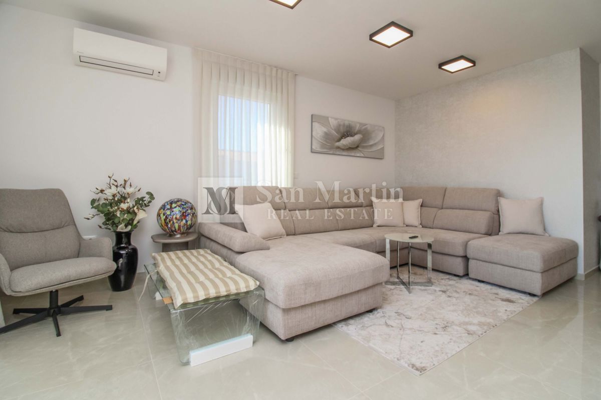 POREČ - NOVO MODERNO STANOVANJE - ISKANA LOKACIJA