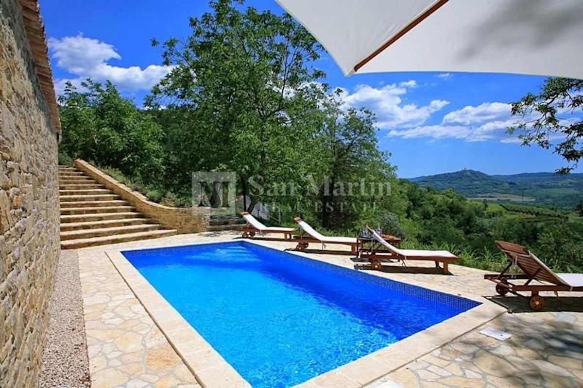 Motovun-Umgebung, Steinvilla mit Swimmingpool, schöne Aussicht