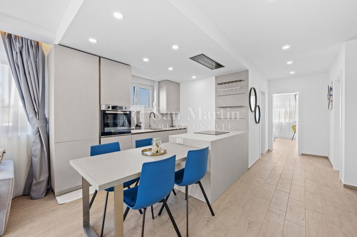 Rovinj, okolica - dva kvalitetna apartmaja v bližini morja