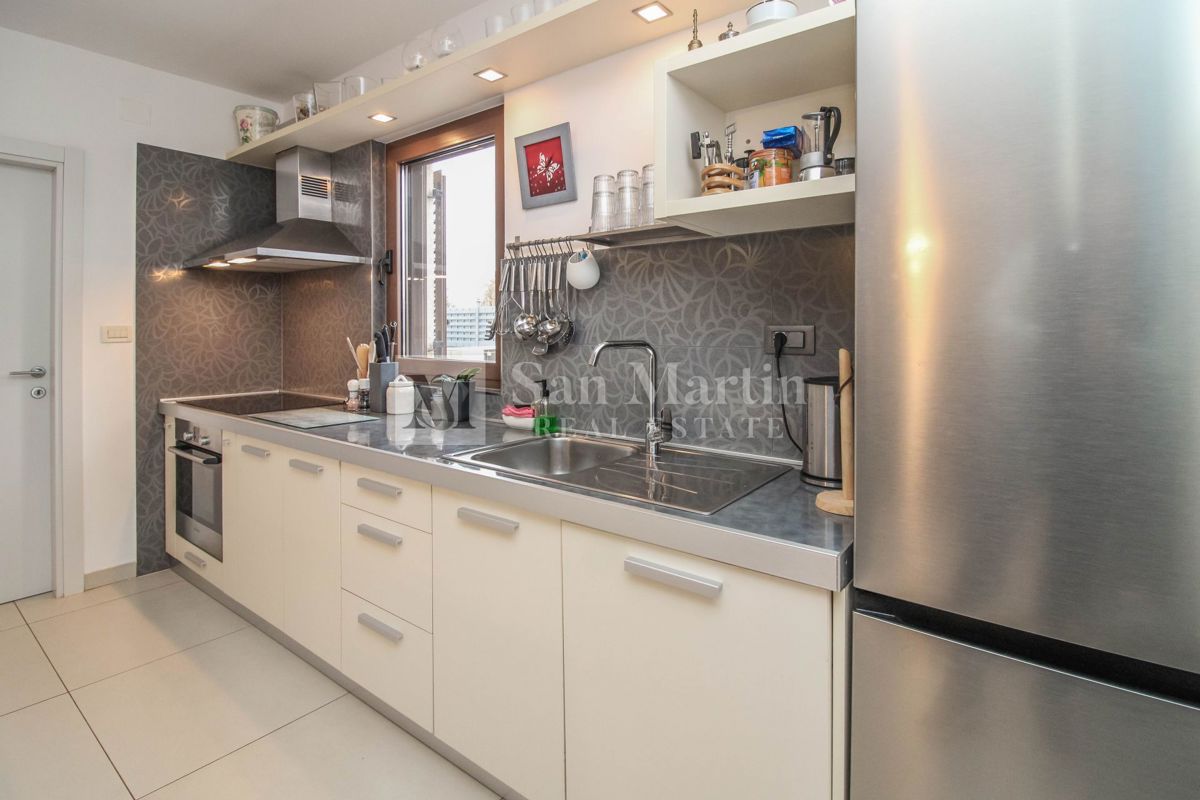 POREČ - Super prijetna in udobna hiša z bazenom