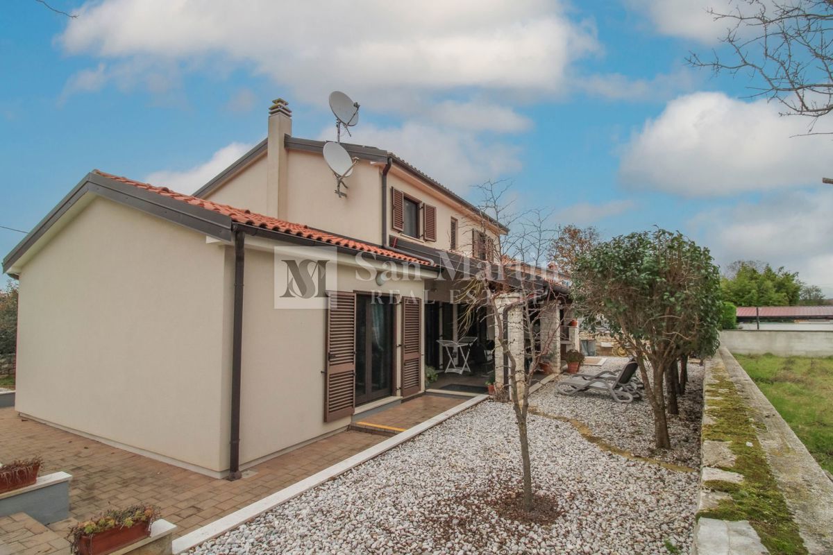 POREČ - Super prijetna in udobna hiša z bazenom