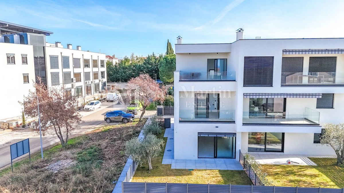 Poreč – Hiša na iskani lokaciji s pogledom na morje