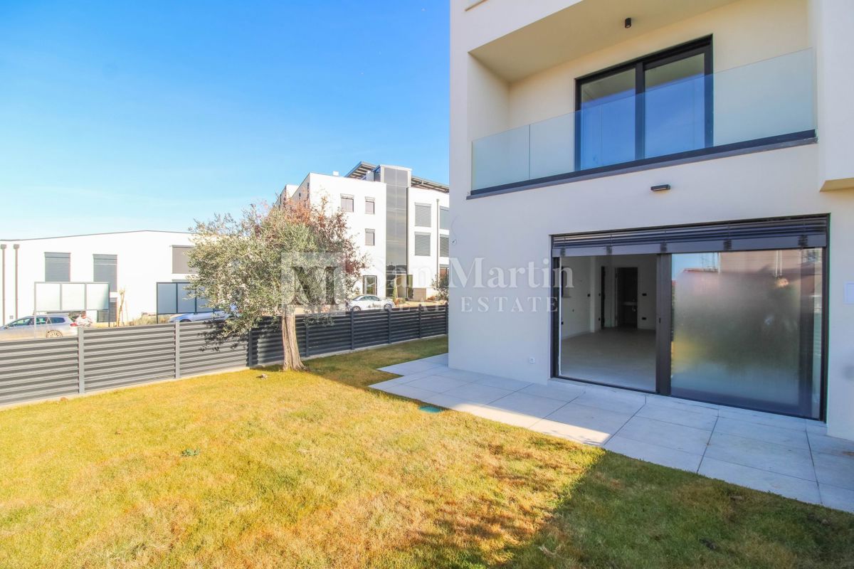 Poreč – Hiša na iskani lokaciji s pogledom na morje