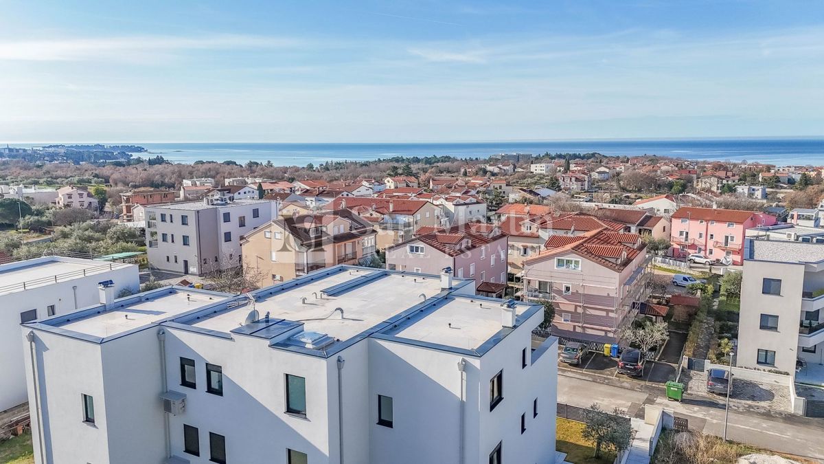 Poreč – Hiša na iskani lokaciji s pogledom na morje