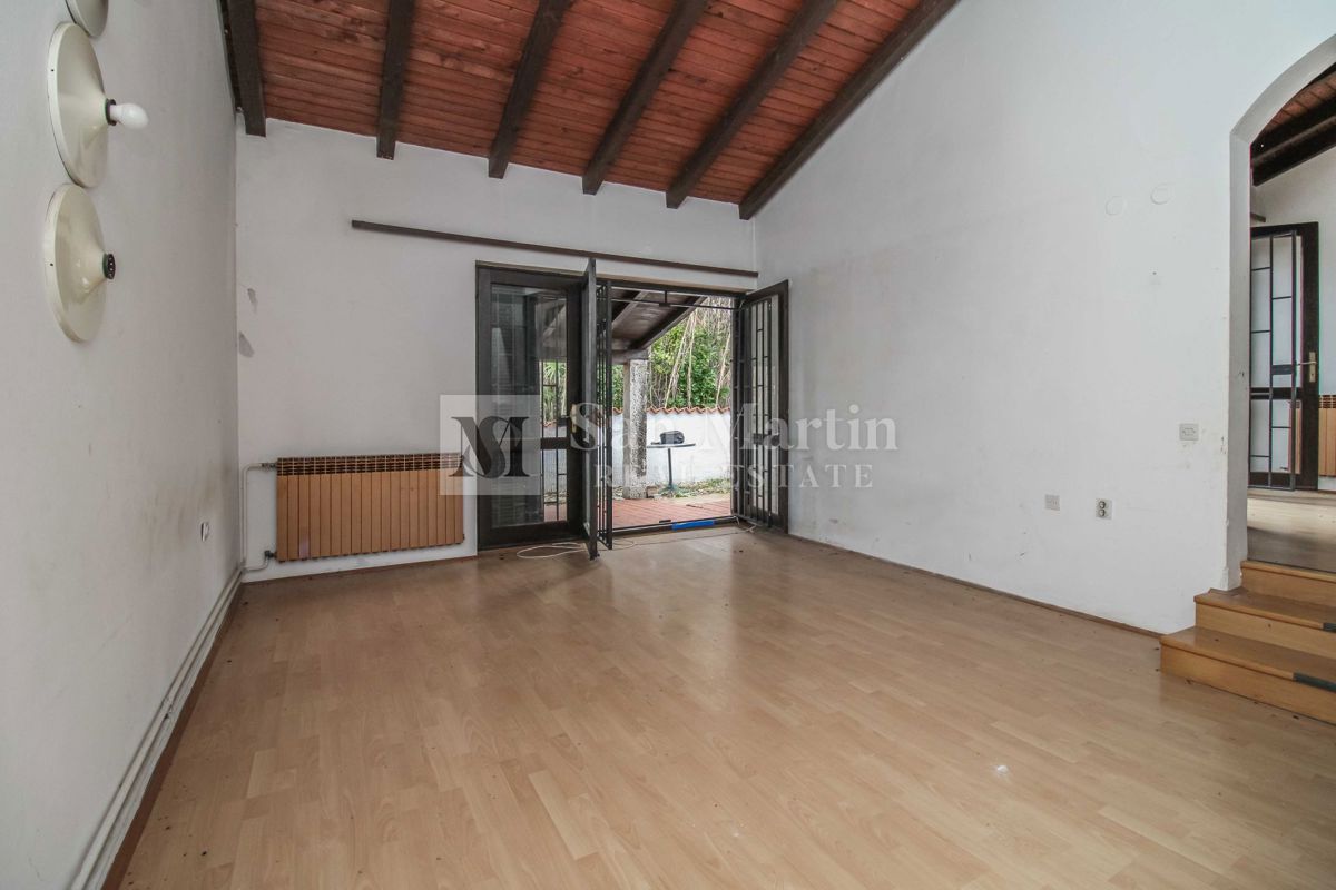 POREČ HIŠA 400 metrov od plaže in morja