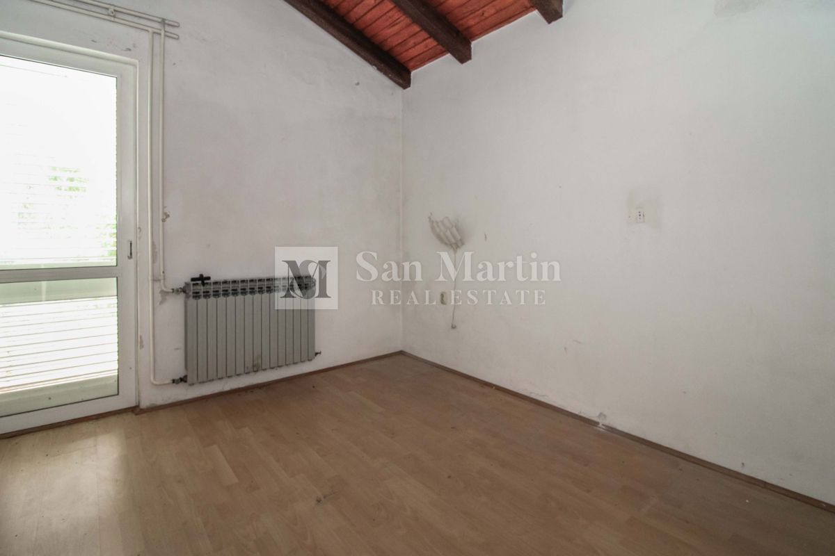 POREČ HIŠA 400 metrov od plaže in morja