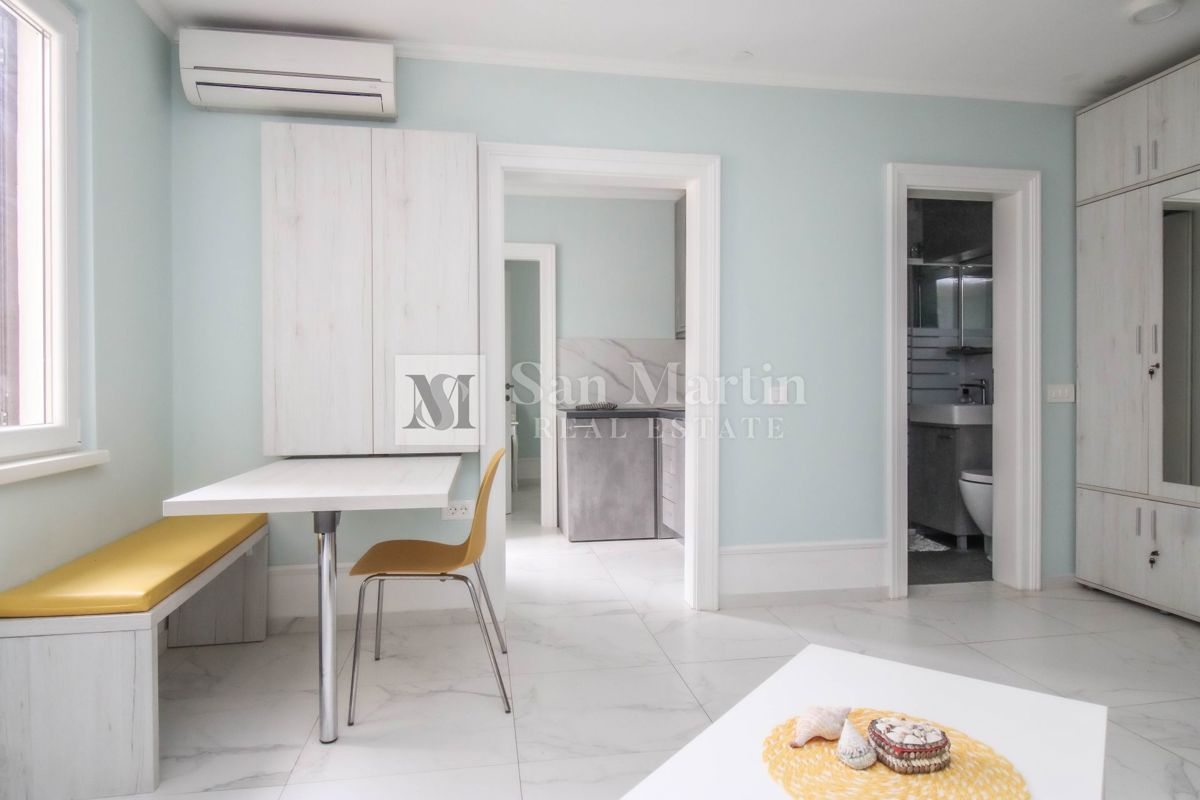 Poreč, okolica – Na novo prenovljeno stanovanje blizu morja