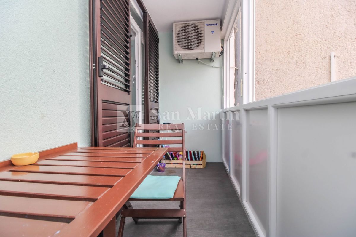 Poreč, okolica – Na novo prenovljeno stanovanje blizu morja