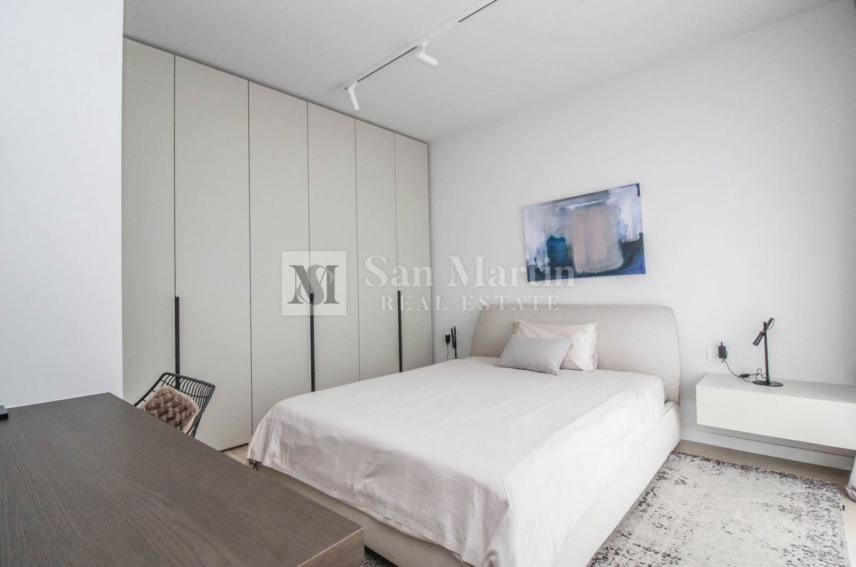 Poreč, okolica - čudovita hiša z bazenom v bližini morja