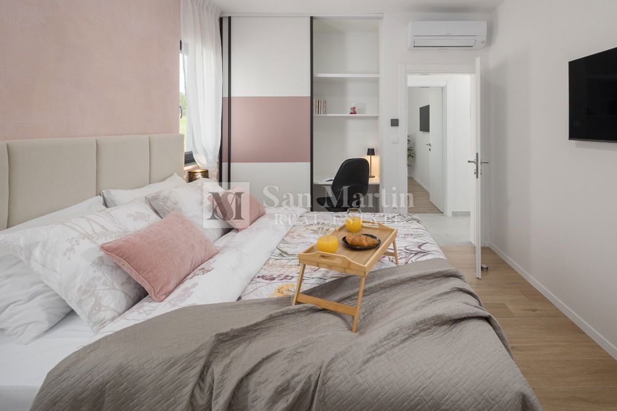 Osrednja Istra – Novozgrajena pritlična hiša v mirnem kraju