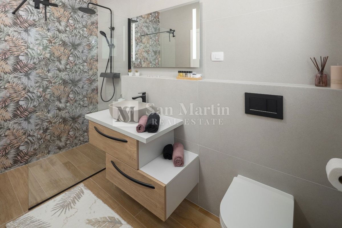 Osrednja Istra – Novozgrajena pritlična hiša v mirnem kraju