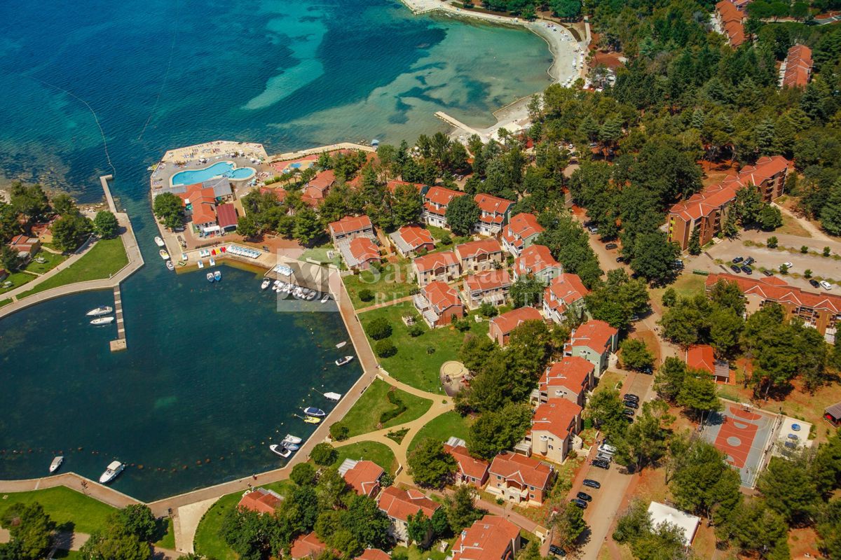 Umag - TOP investicijsko gradbeno zemljišče za turistične namene