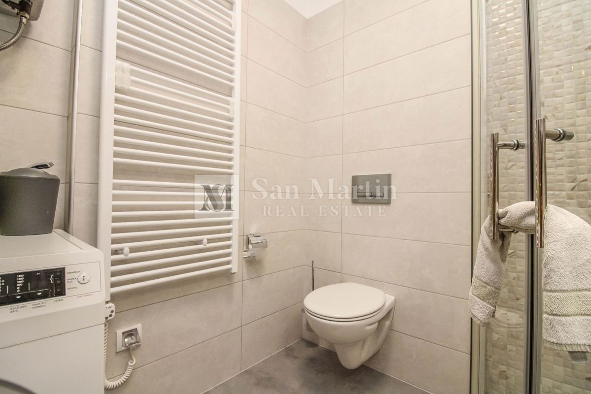 Poreč, okolica – lep, sodoben apartma z bazenom