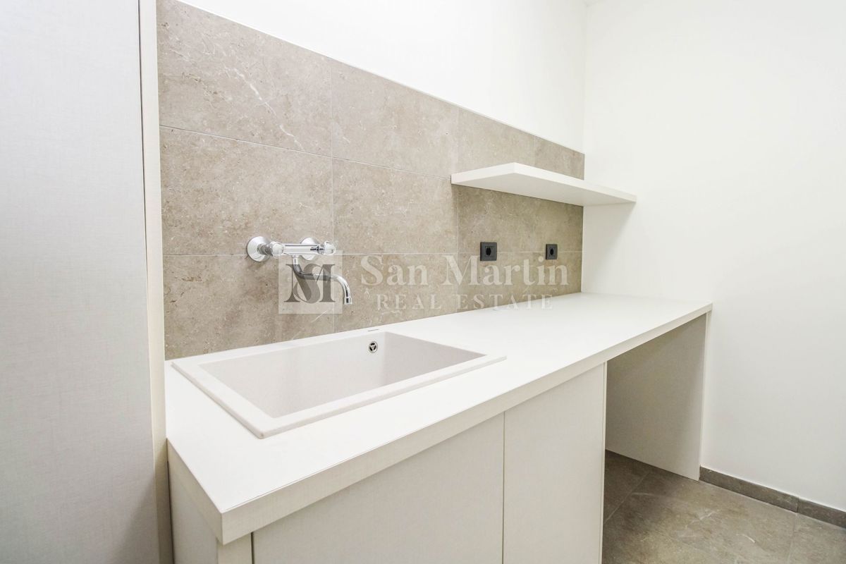 Rovinj, okolica - luksuzna in kvalitetna enonadstropna hiša