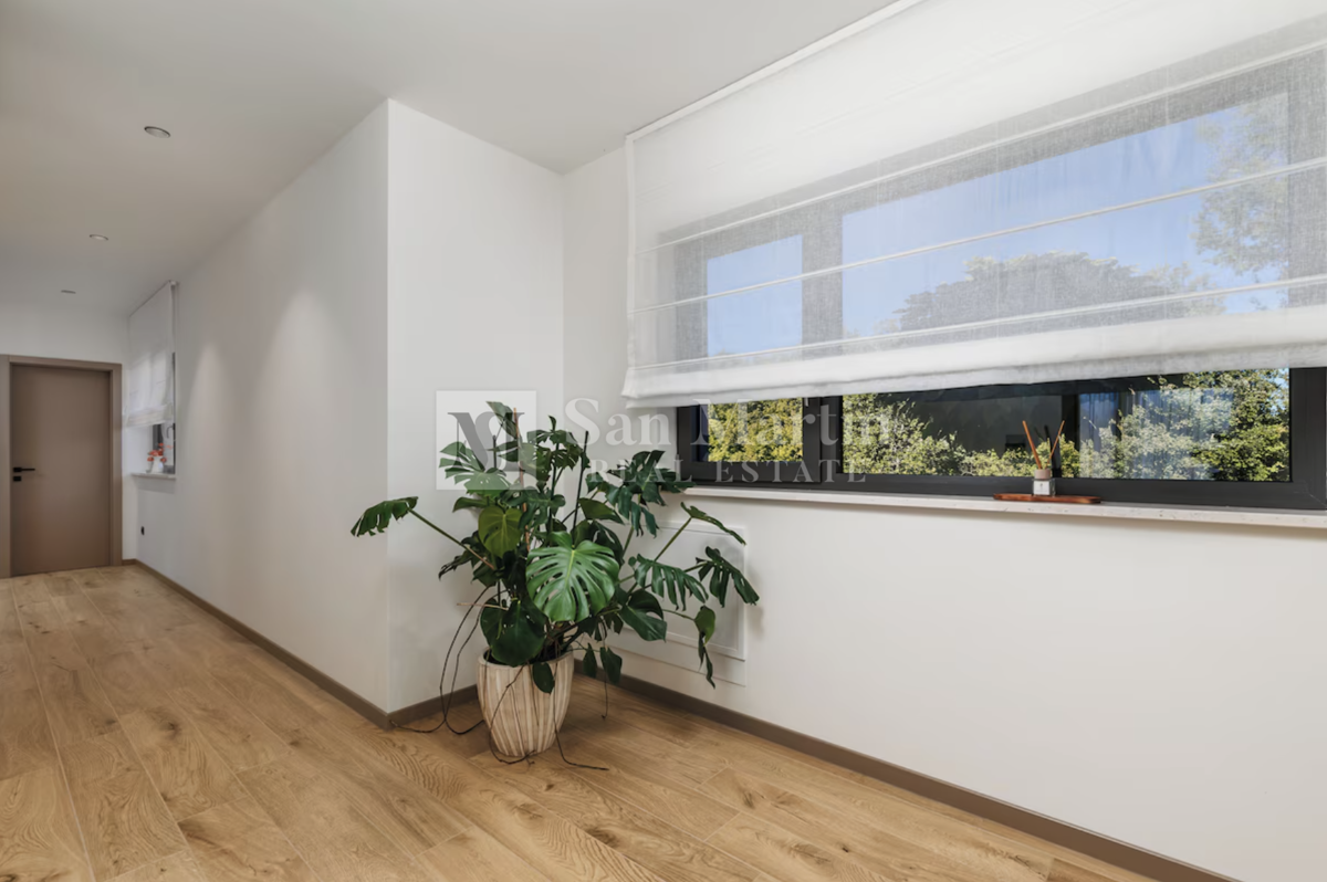 Rovinj, okolica - luksuzna in kvalitetna enonadstropna hiša