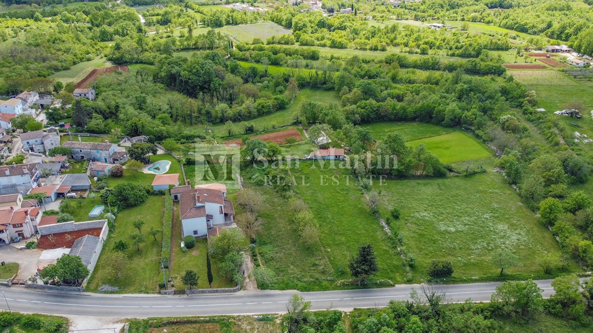 Žminj, okolica, zemljišče na odlični lokaciji