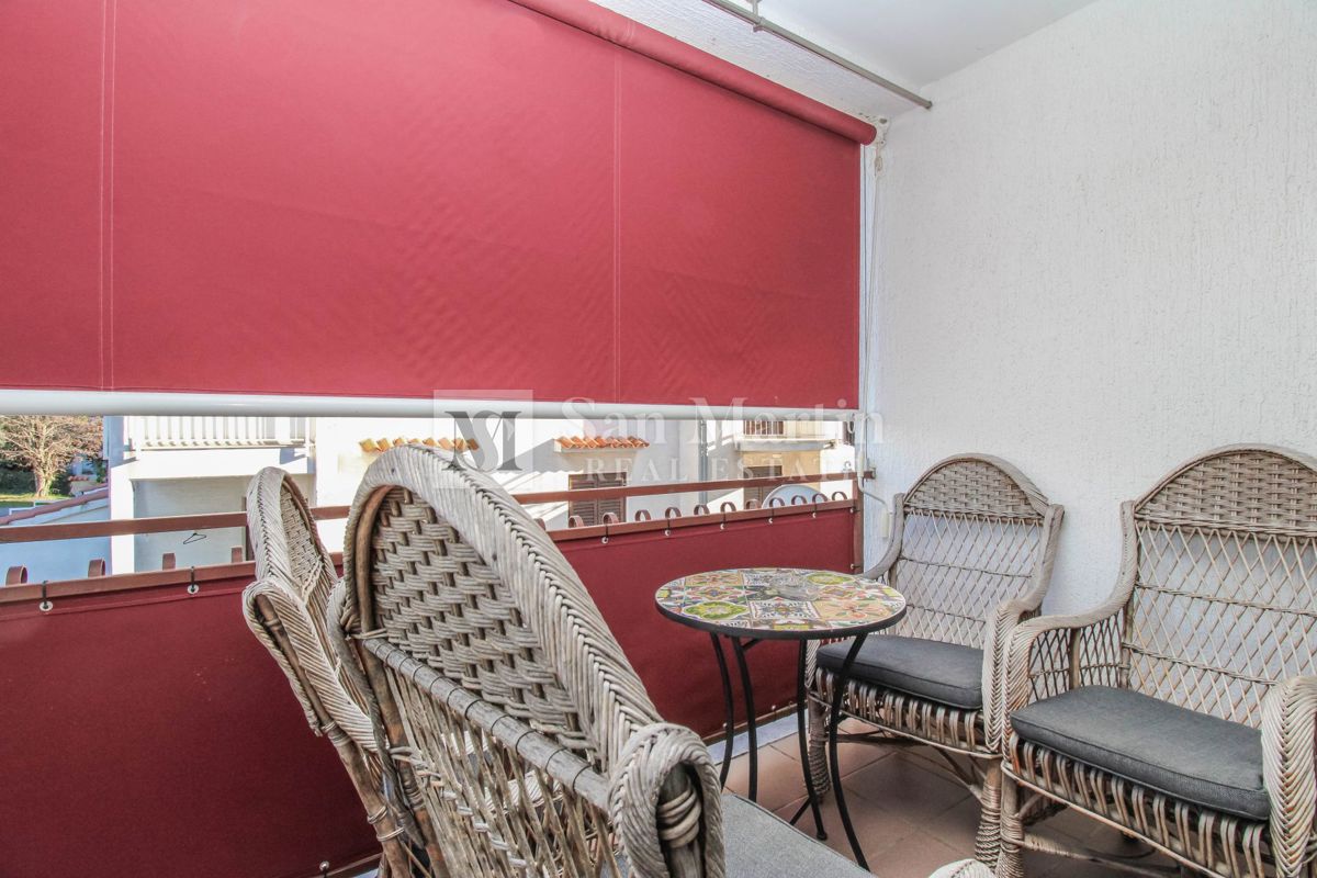 Poreč, širši center - stanovanje v bližini plaže na iskani lokaciji