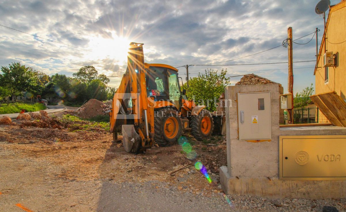 Poreč-okolica, lepo gradbeno zemljišče