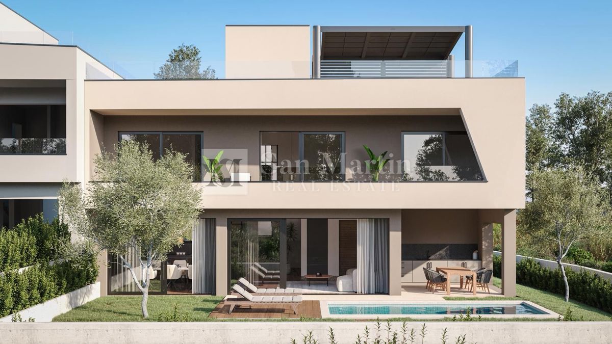 Medulin – Moderna hiša s strešno teraso v bližini morja