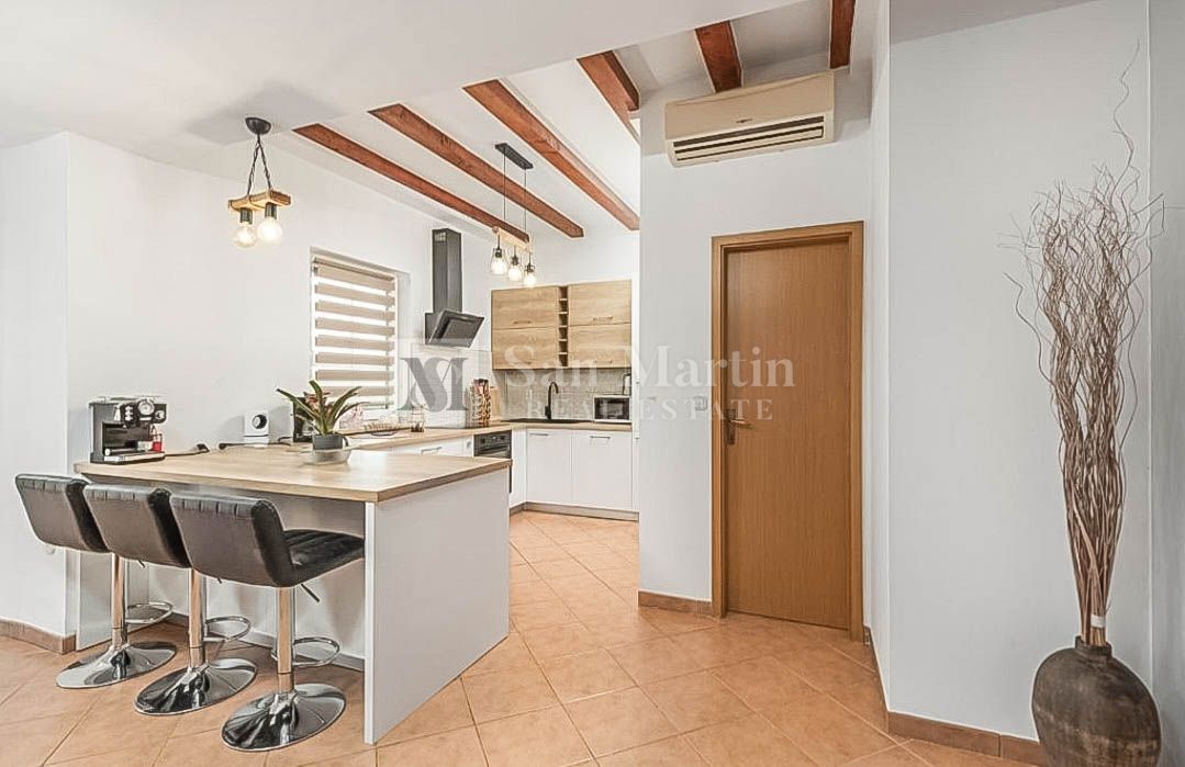 POREČ, Hiša z bazenom 4 spalnice