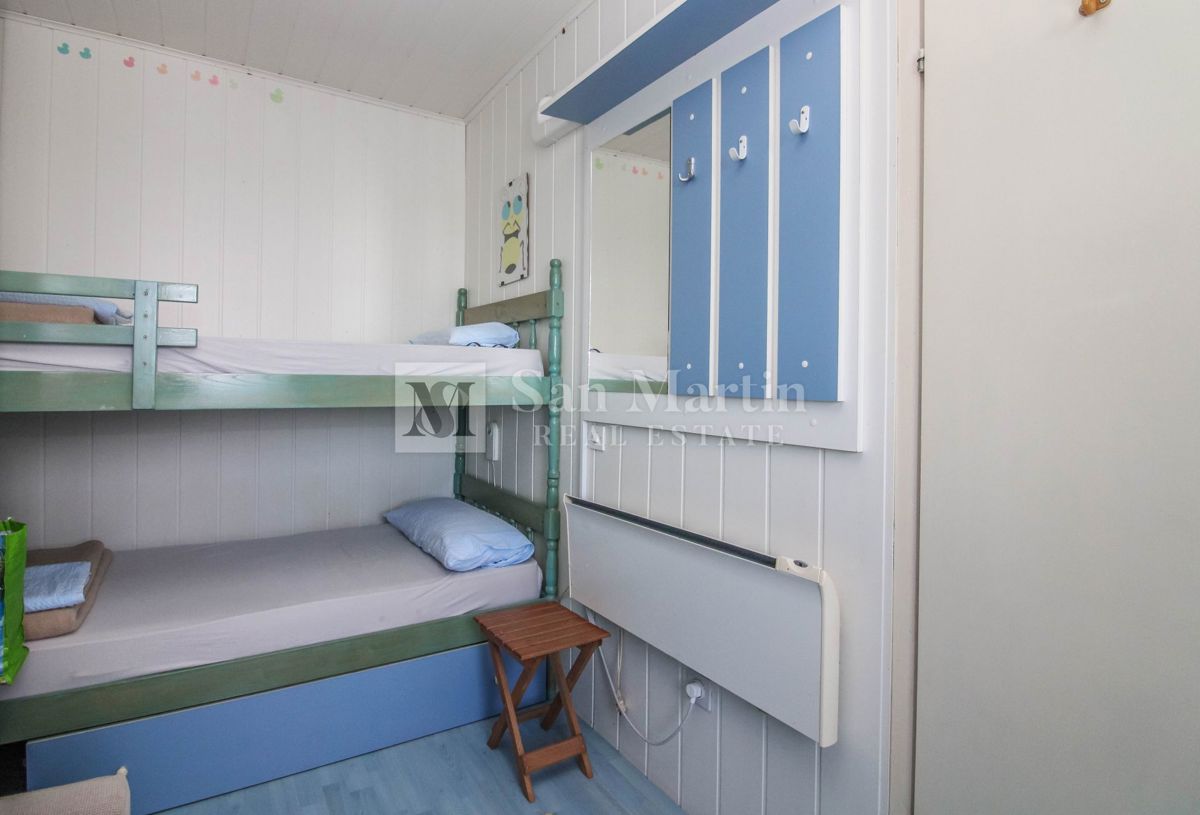 Poreč, okolica – Lepo stanovanje z razgledom na morje!