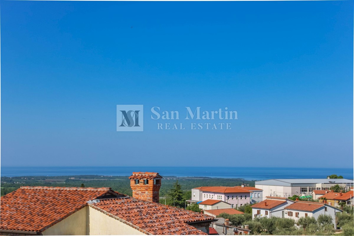 Poreč, Kamnita hiša s panoramskim pogledom na morje