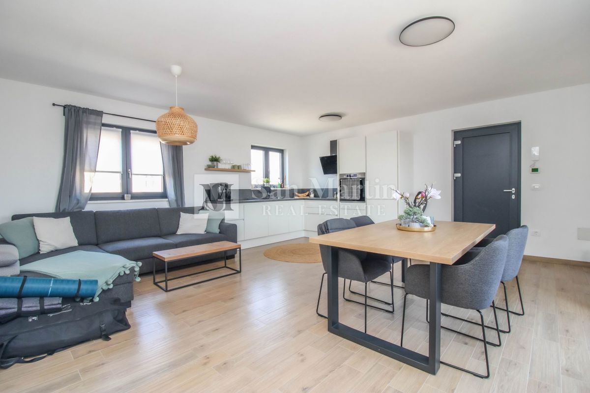 Istra, Poreč - moderno stanovanje na odlični lokaciji