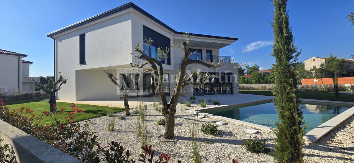 Poreč, Umgebung, Attraktive Villa mit Pool unweit des Meeres