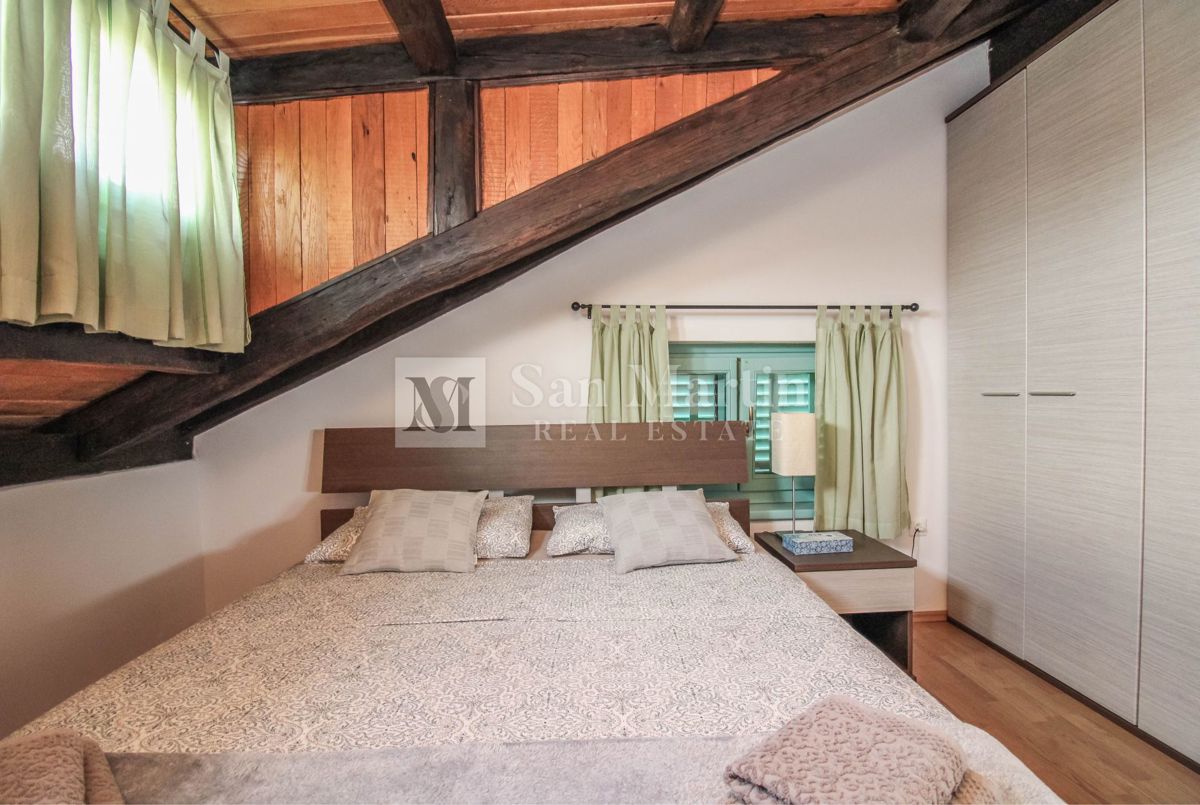 Poreč, okolica – udobno stanovanje s čudovito teraso