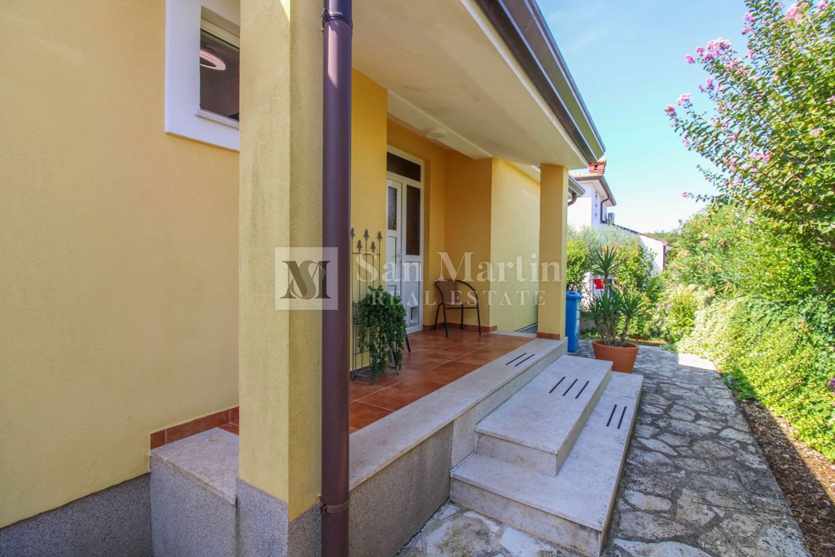 Poreč, okolica – prelepa pritlična hiša v bližini morja.