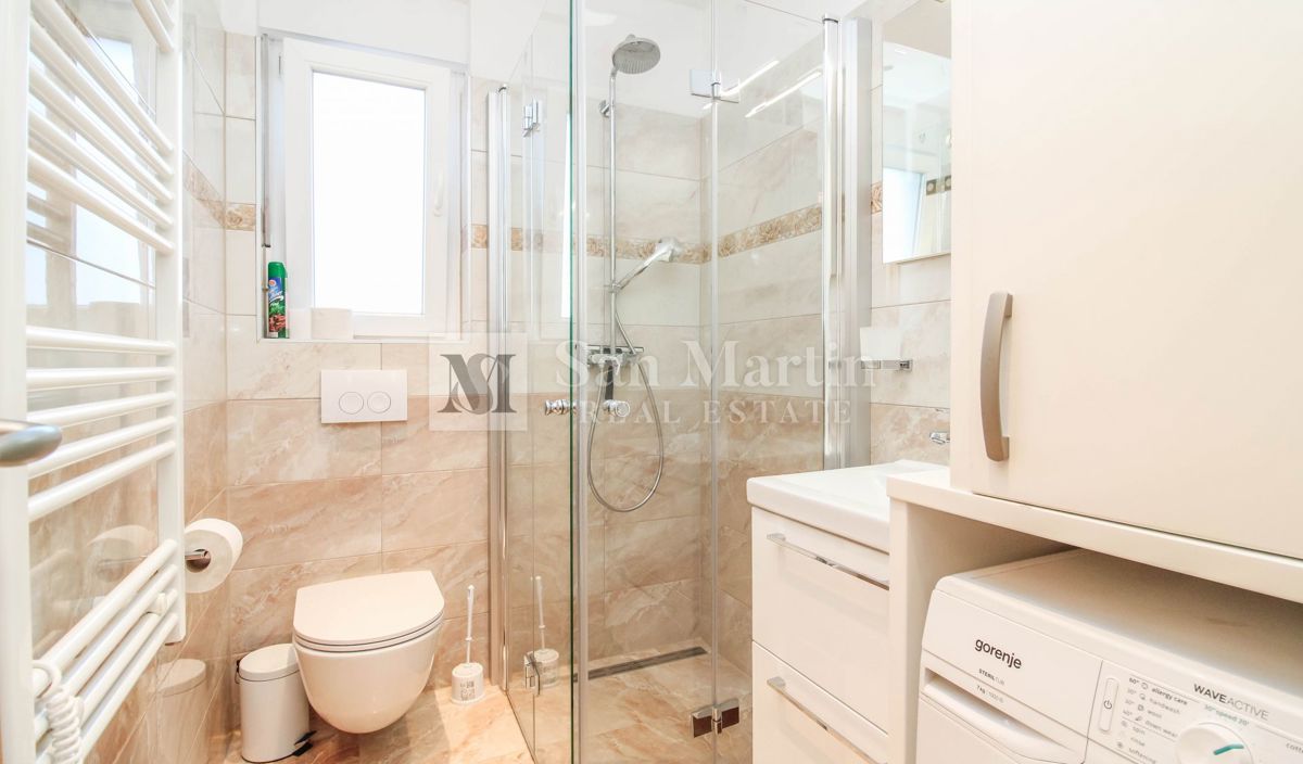 Poreč - hiša s 3 spalnicami in bazenom