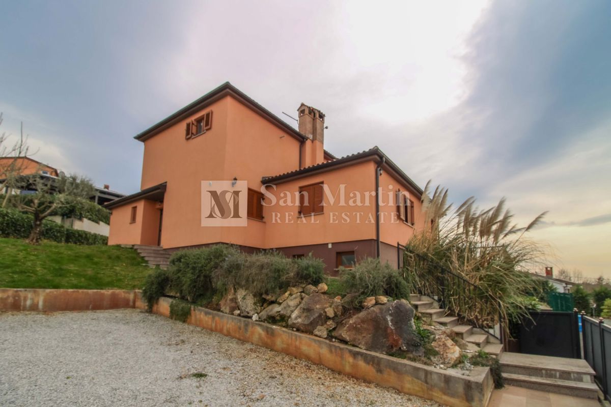 POREČ - Hiša z bazenom, 4 spalnice