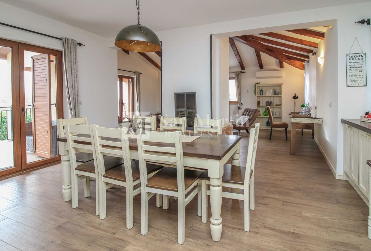 POREČ - Hiša z bazenom, 4 spalnice