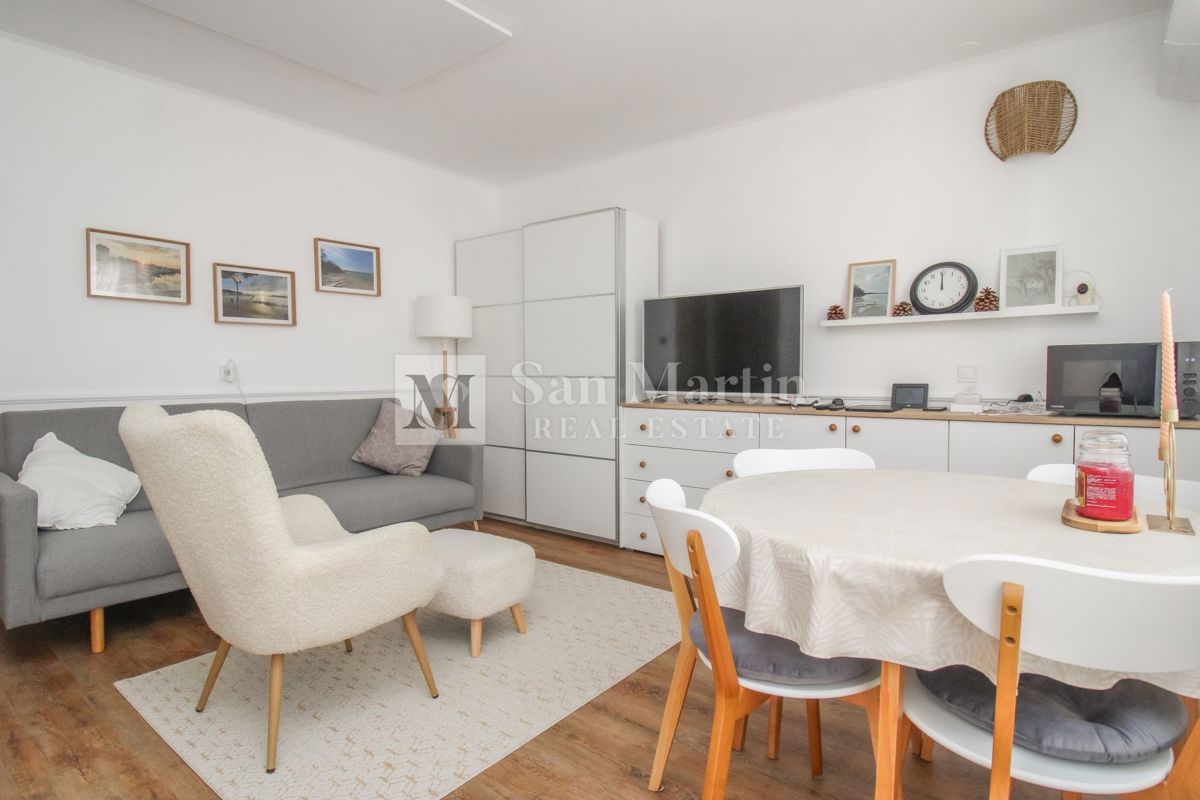 Poreč – Izjemno Opremljeno Stanovanje 20 m od Morja – EKSKLUZIVNO!