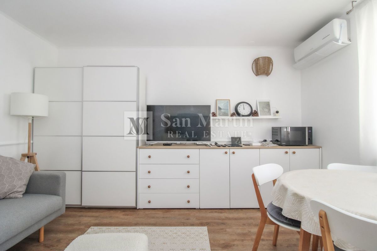 Poreč – Izjemno Opremljeno Stanovanje 20 m od Morja – EKSKLUZIVNO!