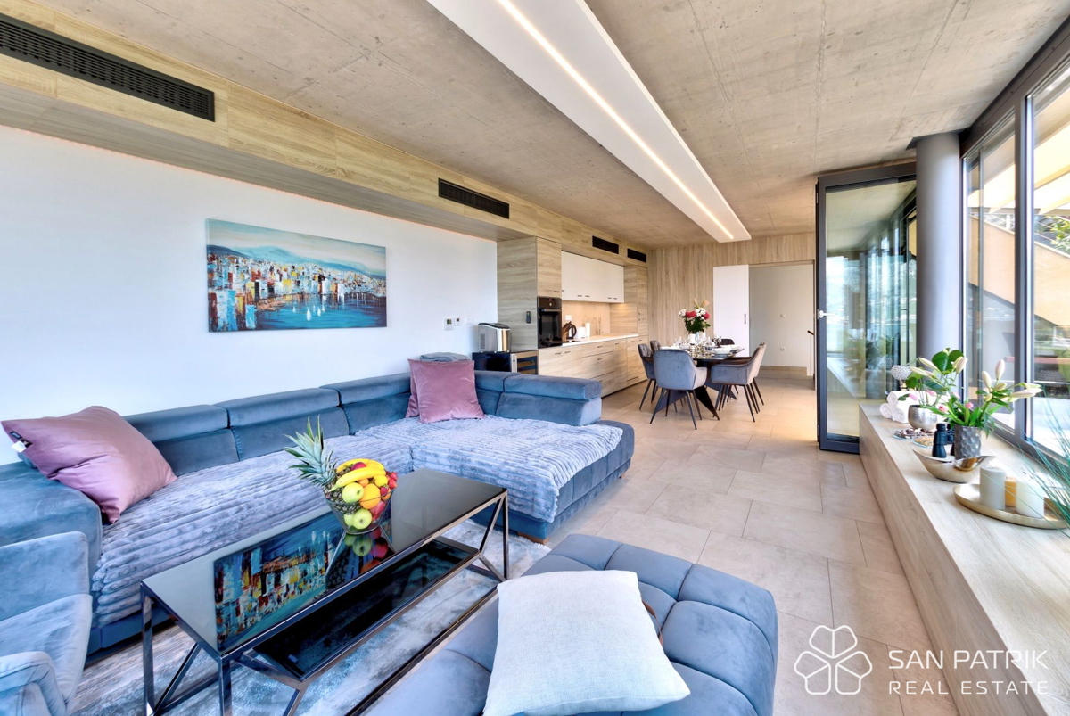 Mediteranski raj: Vila na Korčuli za popoln pobeg od realnosti