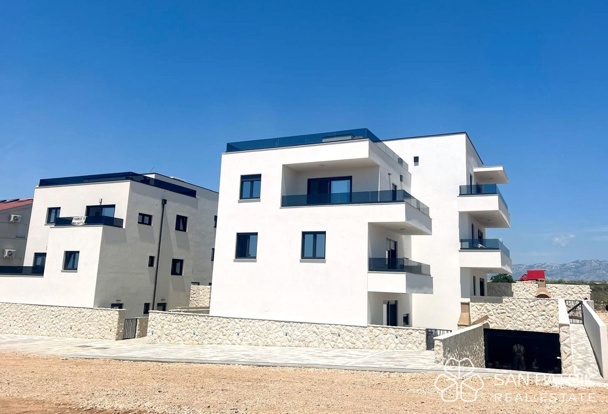 MODERNO STANOVANJE S STREŠNO TERASO – VAŠ NOVI DOM OB MORJU - POVLJANA