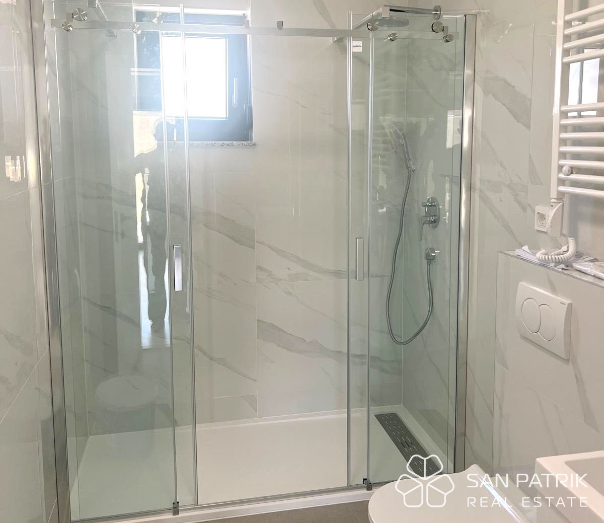 MODERNO STANOVANJE S STREŠNO TERASO – VAŠ NOVI DOM OB MORJU - POVLJANA