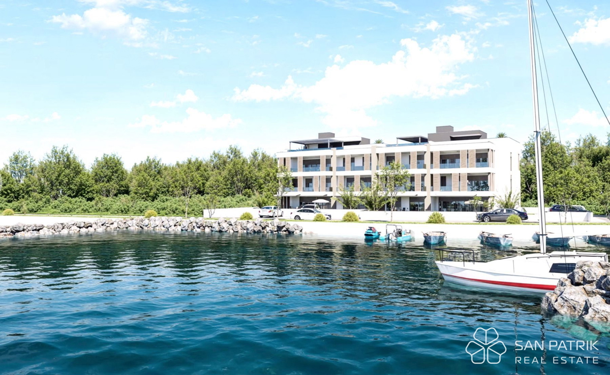 EKSKLUZIVAN PENTHOUSE V ZATONU PRI ZADRU – PRVA VRSTA OB MORJU