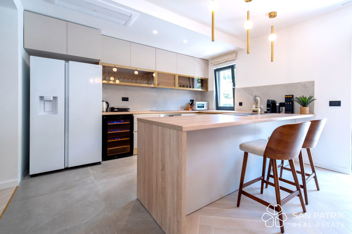 EKSKLUZIVNA VILA DUBROVNIK - SINONIM ZA LUKSUZ IN PRESTIŽ