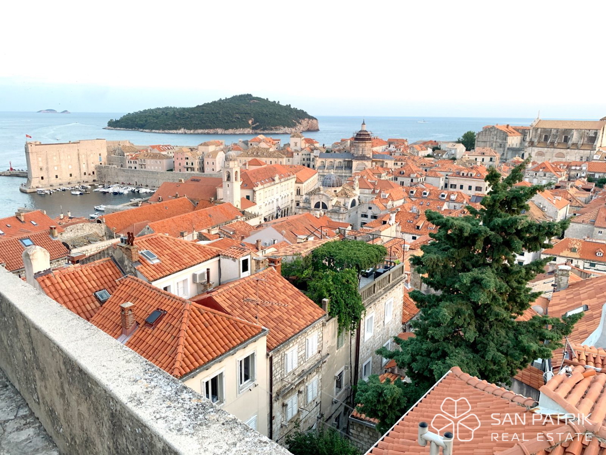 EKSKLUZIVNA VILA DUBROVNIK - SINONIM ZA LUKSUZ IN PRESTIŽ