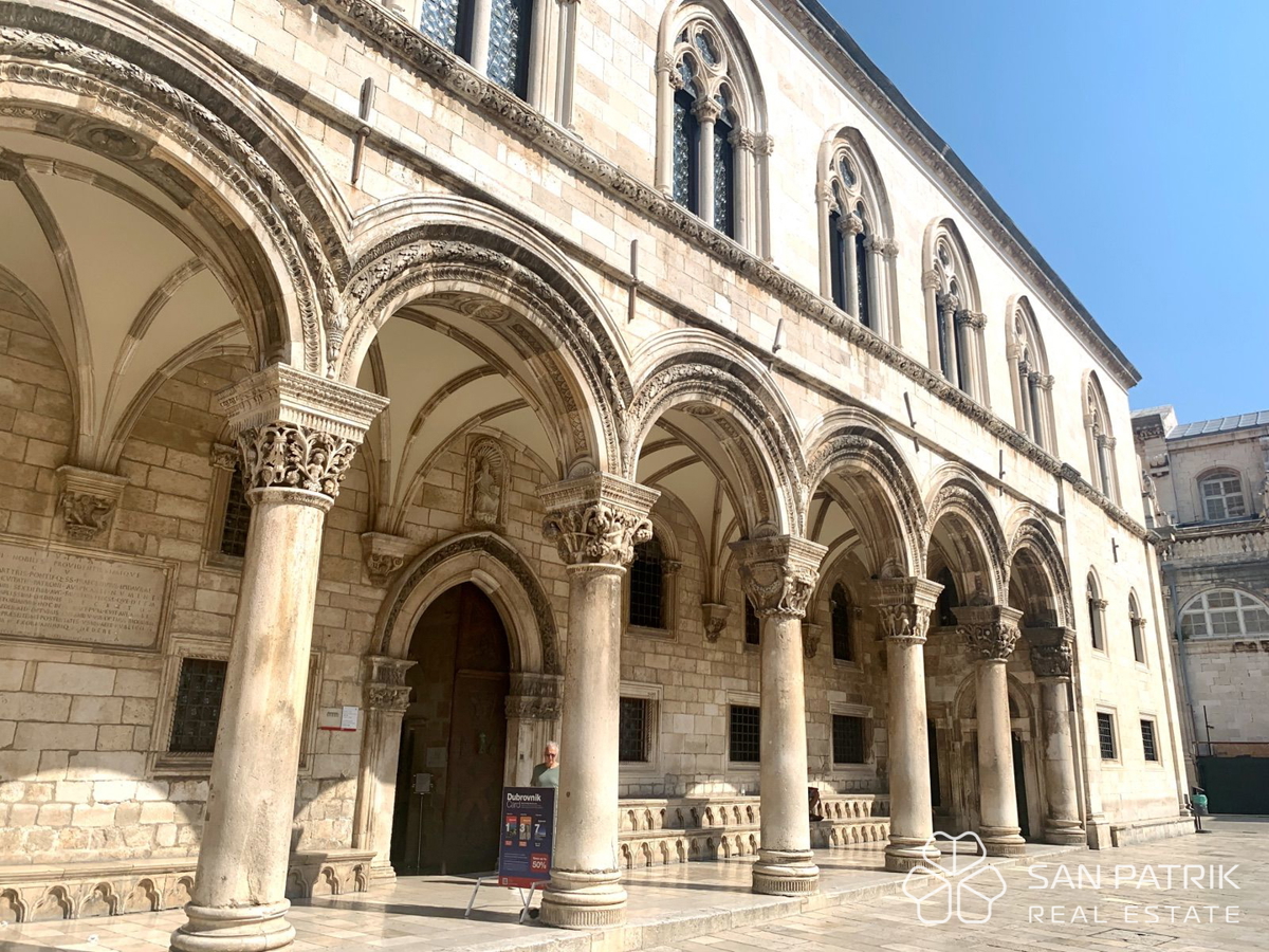 EKSKLUZIVNA VILA DUBROVNIK - SINONIM ZA LUKSUZ IN PRESTIŽ