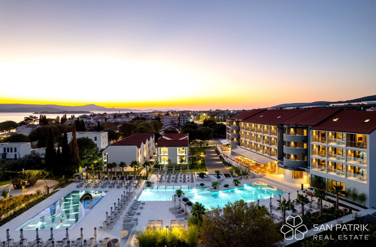 Investicijska priložnost: Apartmaji v resortu 5* - Sv. Filip in Jakob