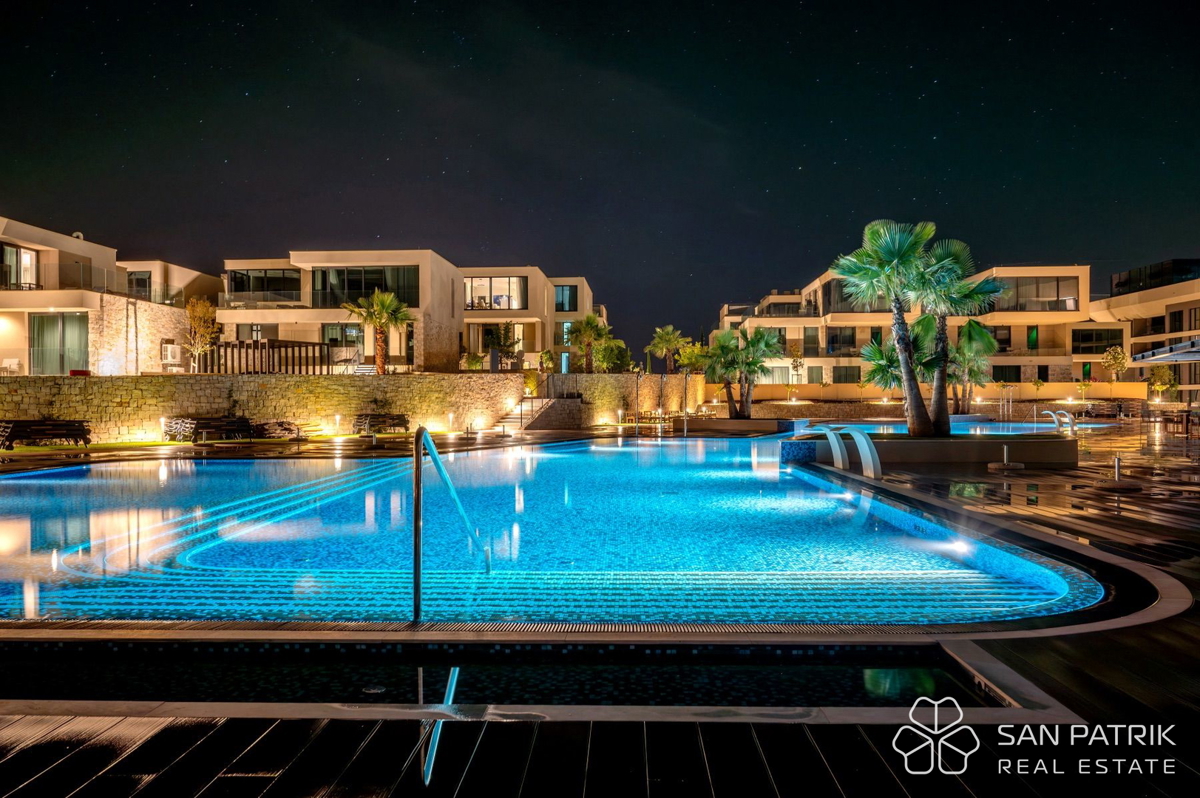 Naložba v Istri: Luksuzno stanovanje v Petram Resortu, donos 5–7%