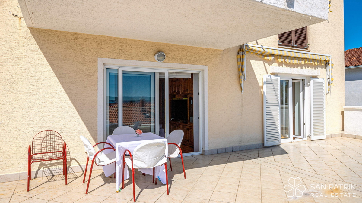 Crikvenica: Hiša z dvema stanovanjskima enotama v bližini morja