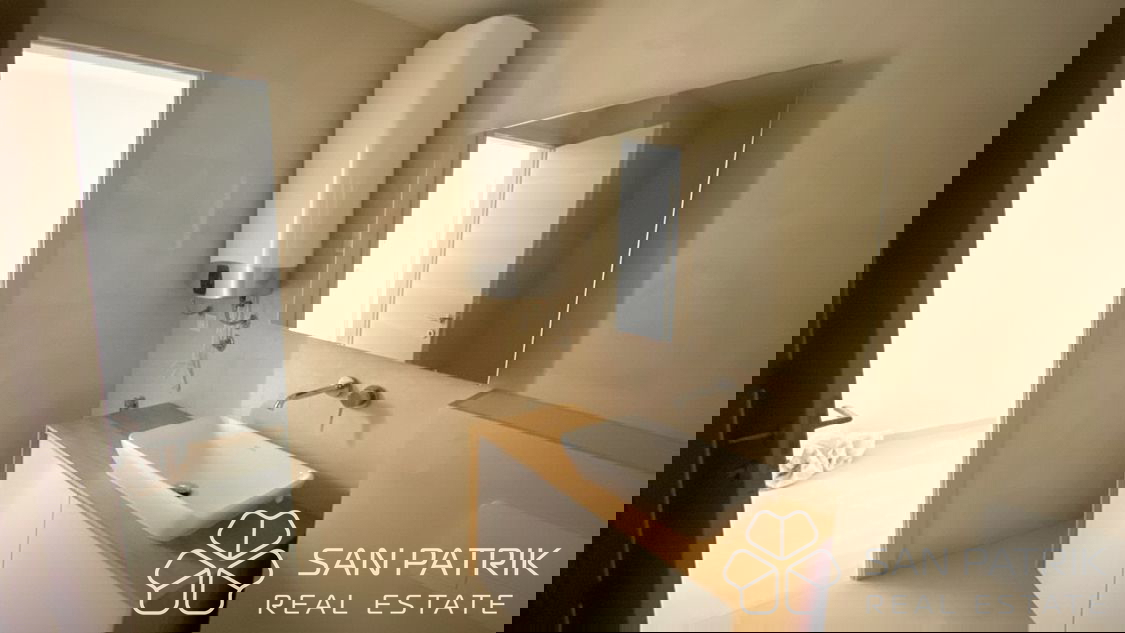 Crikvenica: Stanovanje z vrtom in skupnim bazenom