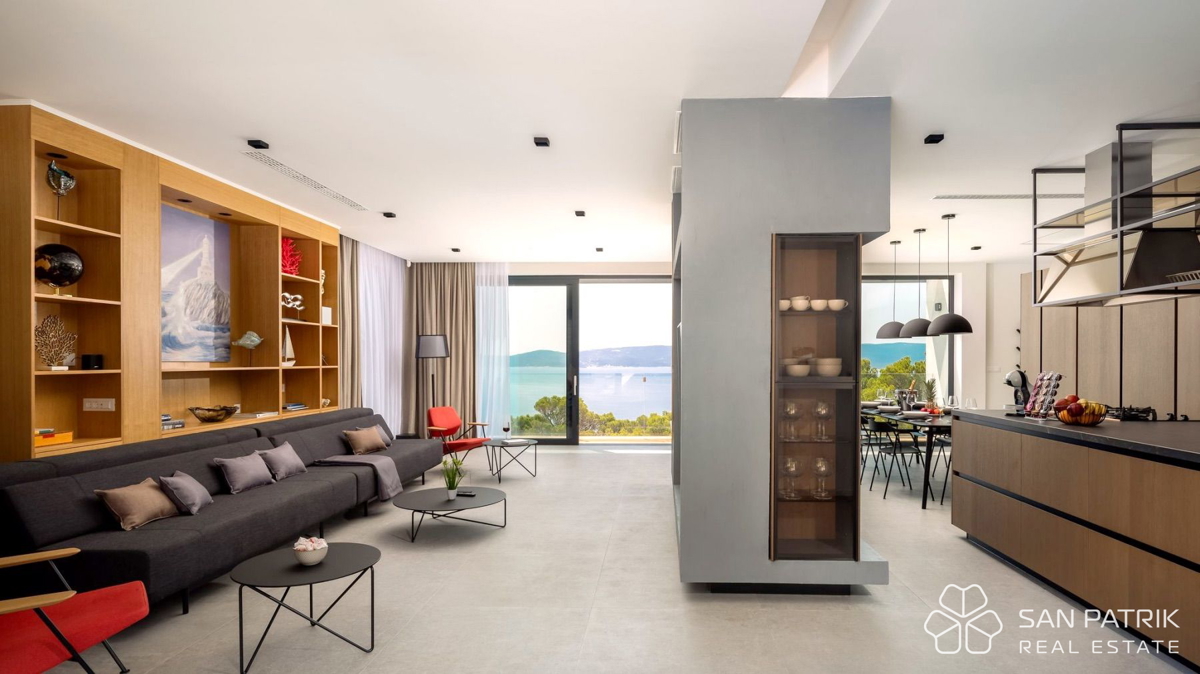 Villa Maestral – Vaša oaza luksuza v srcu Dalmacije